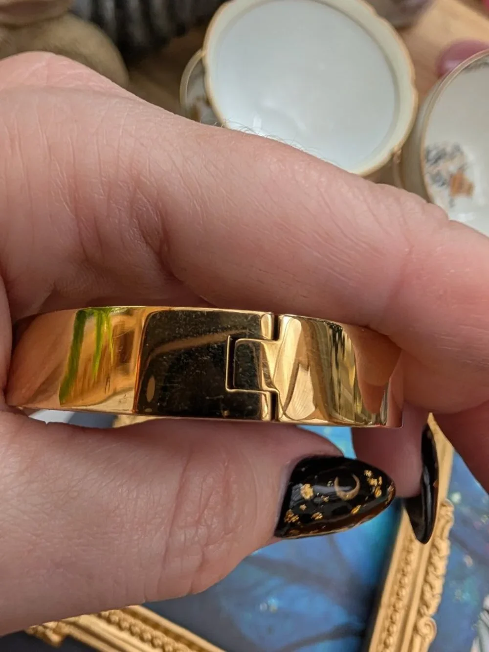 Michael Kors designer vintage Lock Charm rhinestone gold cuff bangle bracelet